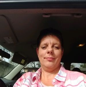 Meet your Posher, Joy